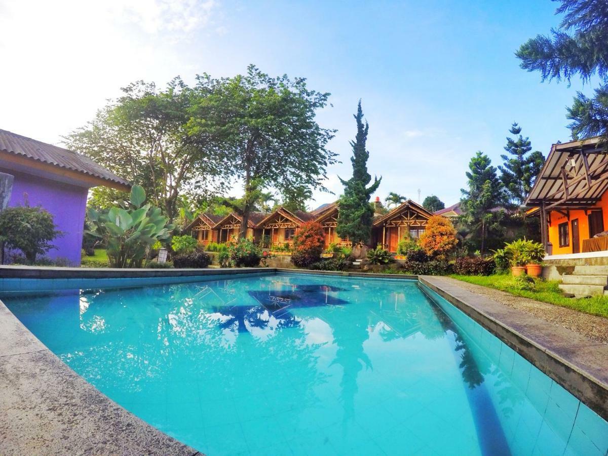 Hotel Grand Pesona Ksatria Cisarua Exterior foto